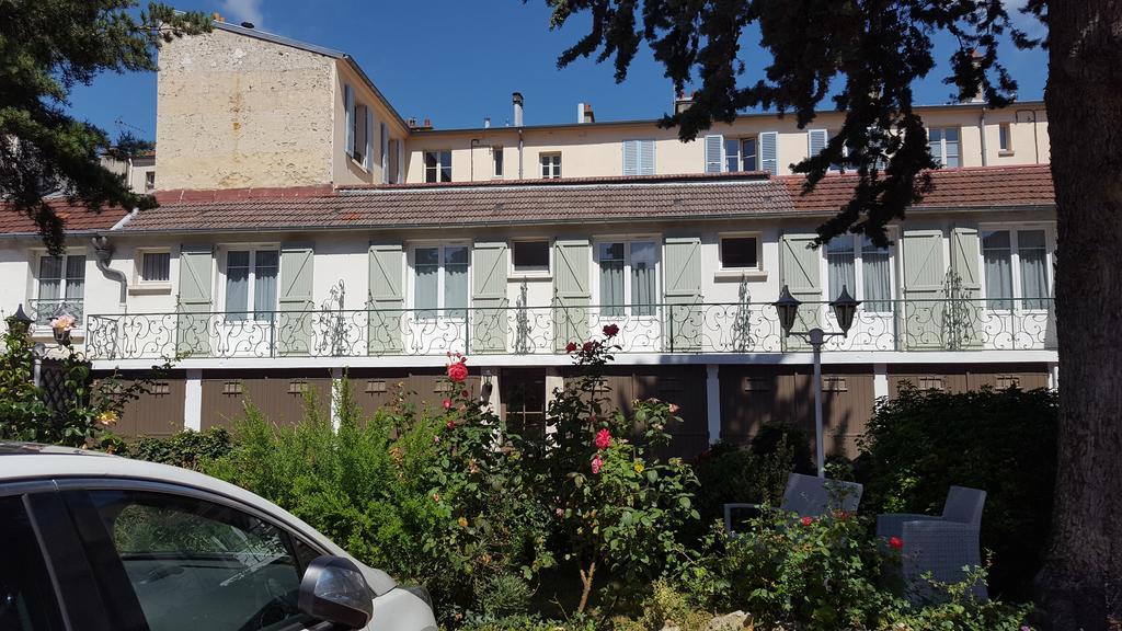 Hotel Du Cheval Rouge Versailles Exterior photo